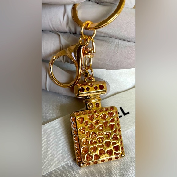 Beautiful Gold Tone Keychain or Bag Charm with Rhinestones, NWOT! - Picture 6 of 6